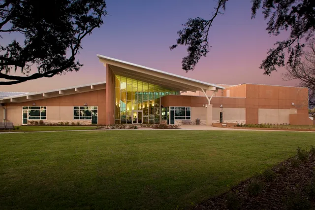 Largo Community Center