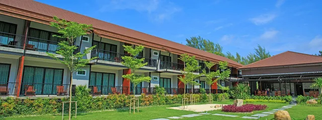 The Breeze Resort Koh Lipe