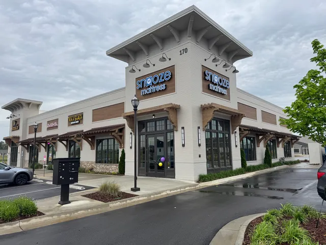 Snooze Mattress + Wellness Madison