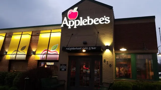 Applebee's Grill + Bar | IHOP