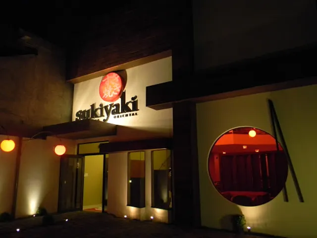 Restaurante Oriental Sukiyaki