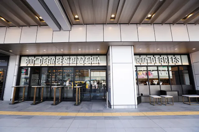 800 Degrees Neapolitan Pizzeria NEWoMan