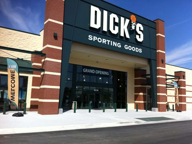 DICK'S Sporting Goods