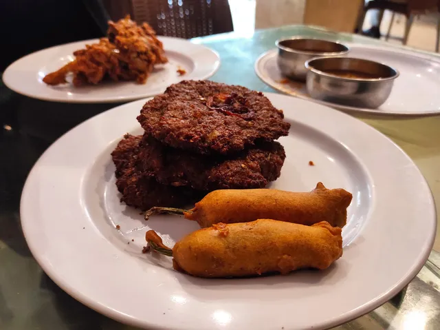 Haji Khan Baba Fish and Chapli Kabab