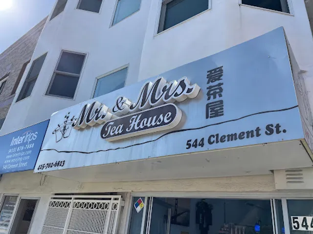 Mr & Mrs Tea House