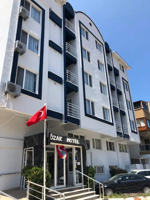 Özak Hotel
