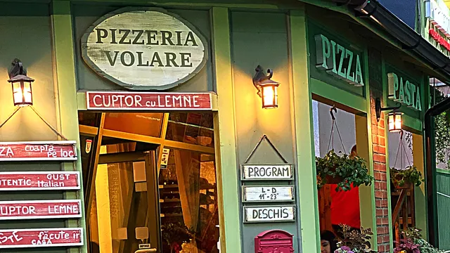 Pizzeria Volare Piccola