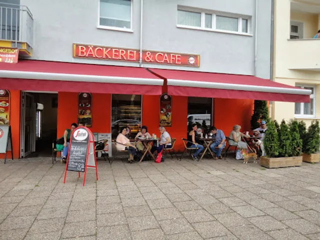 Leo Cafe & Bäckerei