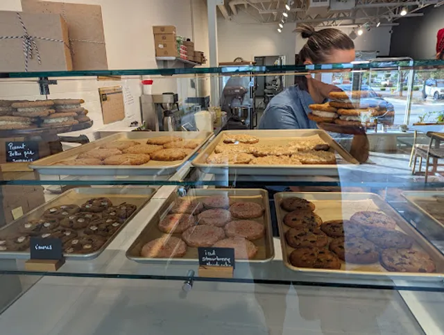 Penny and Pearl's Bakeshop