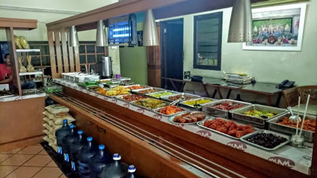 Restaurant Lesehan Wina