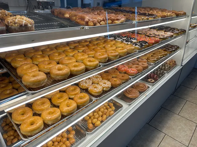 King donut and deli of Daytona Beach