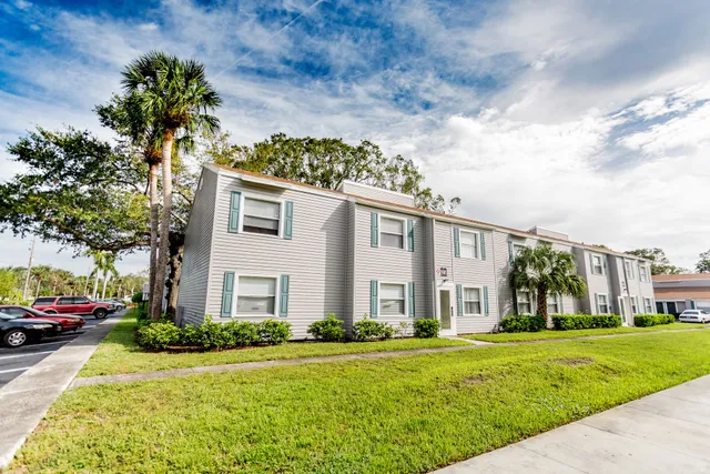 Shoreview at Baldwin Park