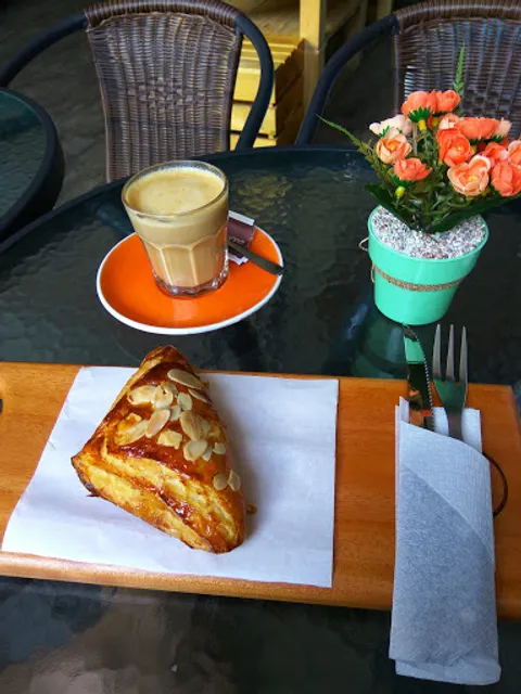 Morning Glory Coffee Antapani Outlet