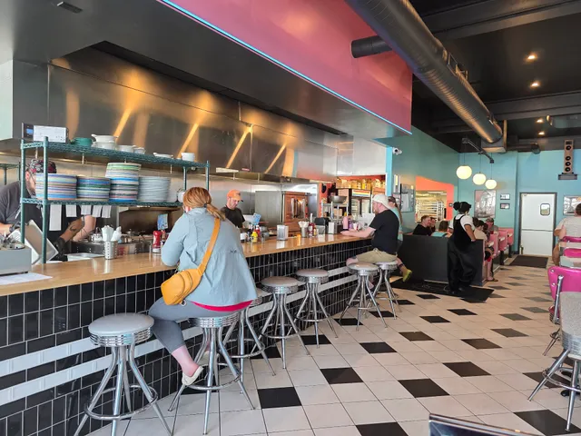 Lachele's Fine Foods + The Fitz