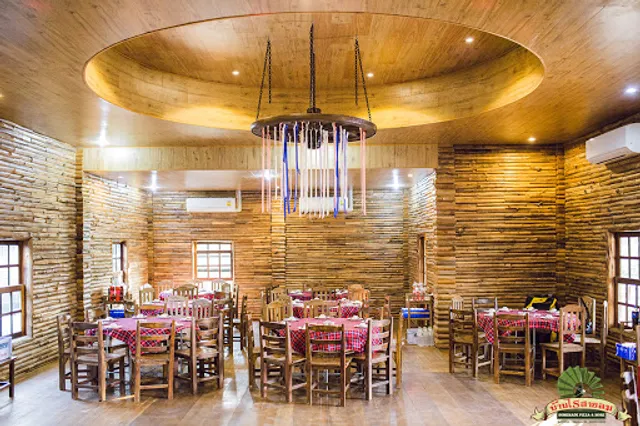 Ban Rai Sai Lom Restaurant