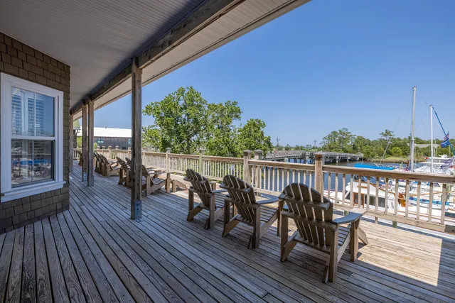 The Tranquil House Inn - Manteo, NC