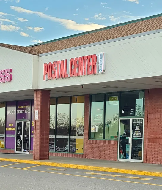 Postal Center USA, Lee NH