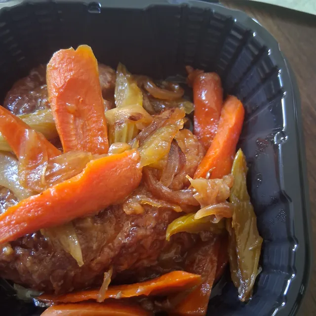 PolyEats Manamo'ui Kitchen