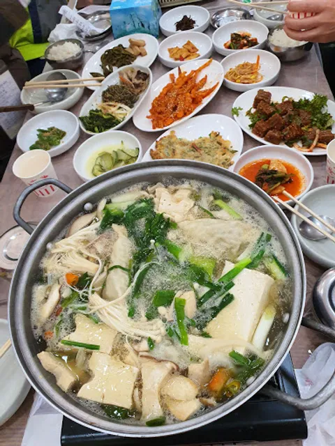 주왕산향촌식당