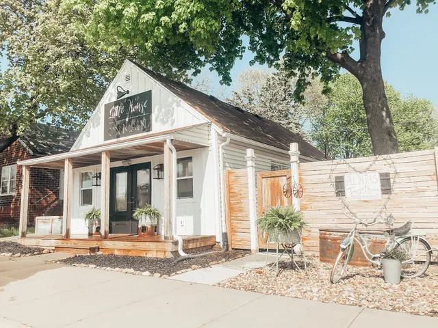 Little House On Main