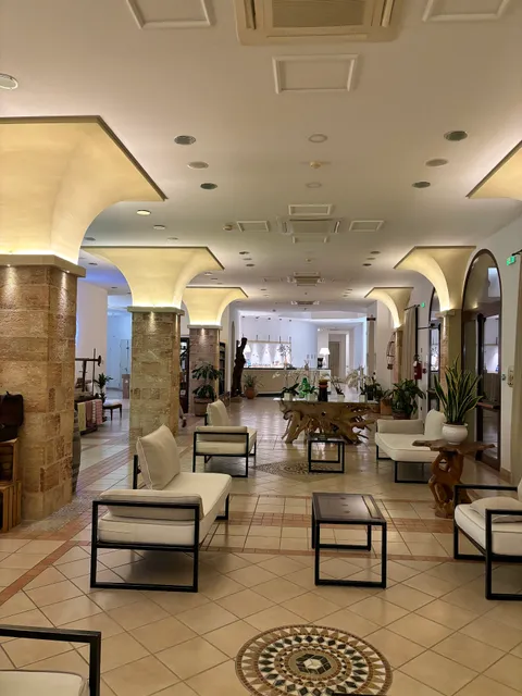 Mirto Bianco Restaurant by Montecallini