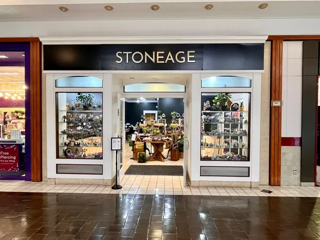 Stoneage Natural Rocks & Crystals