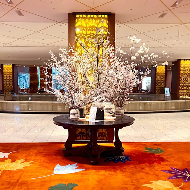 Kaiseki & Tempura TSURUYA Rihga Royal Hotel Osaka