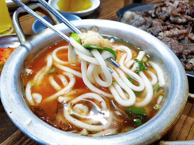 대구북성로돼지고기냄비우동