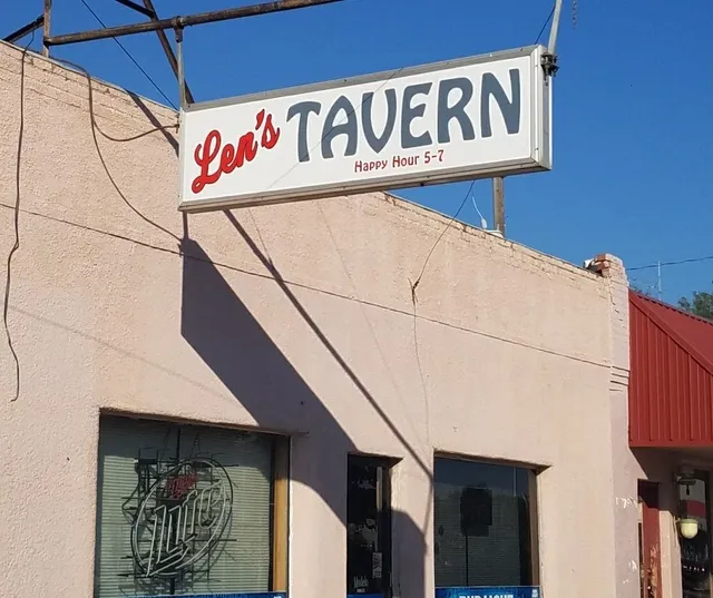 Len's Tavern