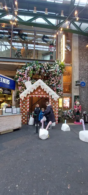 Borough Market (Gourmet Food Hall)