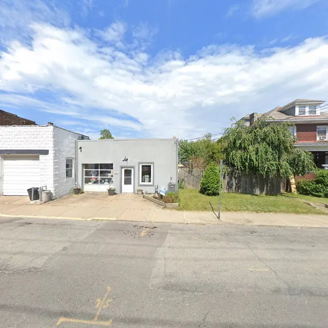 Victoria's Embroidering