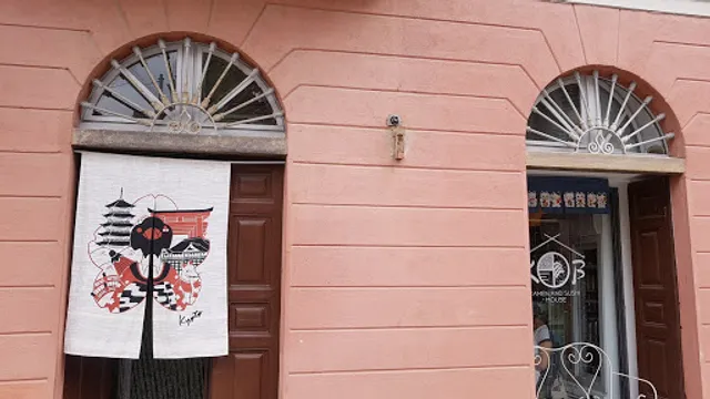 Kob key e bee ristorante ramen sushi e pokè