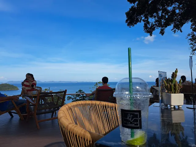 Hilltop cafe - Sinae Phuket Luxury Hotel
