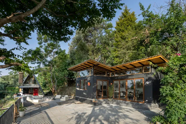 SaffronStays Junglee Murgi, Bhimtal