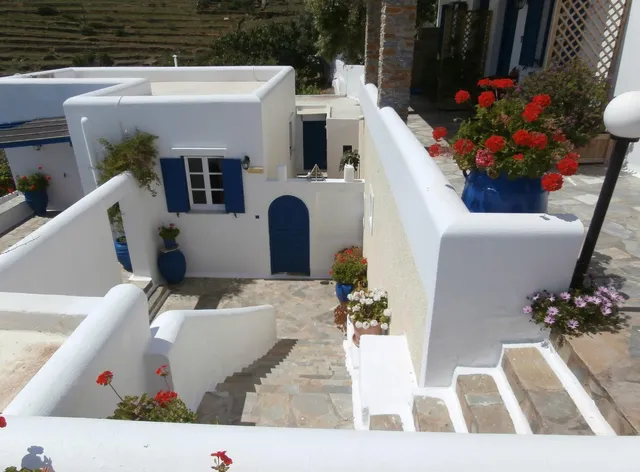 Galini Bungalows. kionia tinos greece