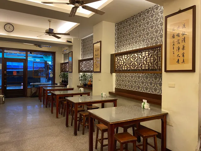 小廚食堂-便當・自助餐