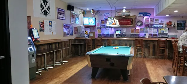 Four Corners Bar & Grill