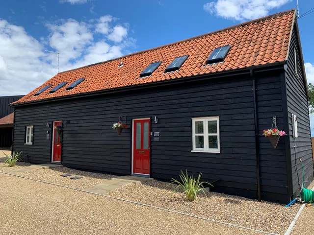 Low Farm Holiday Barns - Luxury Self-Catering Equestrian Accommodation