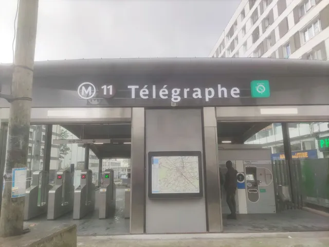 Métro Télégraphe