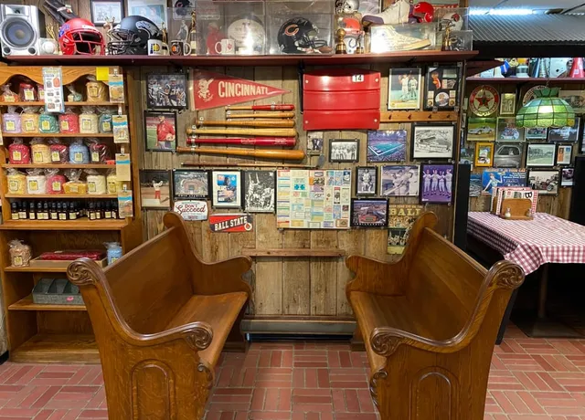 Bouser's Barn Restaurant & Catering