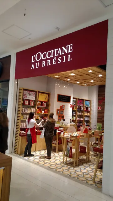 L'Occitane au Brésil - Shopping Metrô Santa Cruz