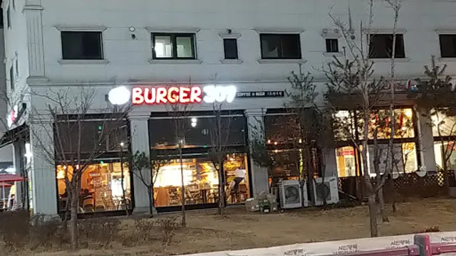 BUGER307