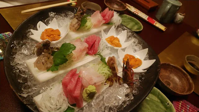 天ぷら割烹 天甚