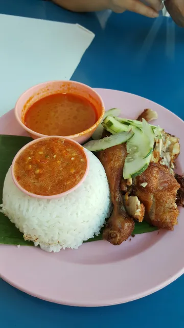 TM Tower Riverside Foodcourt