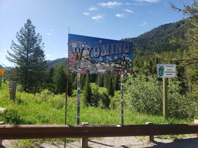 Welcome to Wyoming Sign