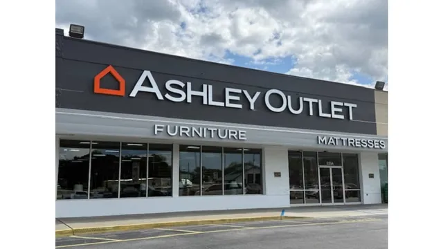 Ashley Outlet