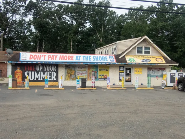 Woodland Discount Liquors