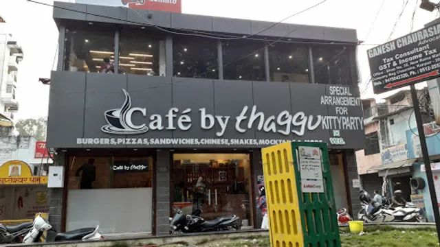 Café by Thaggu