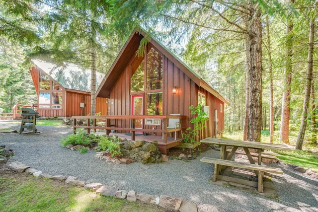 Trout Lake Cozy Cabins