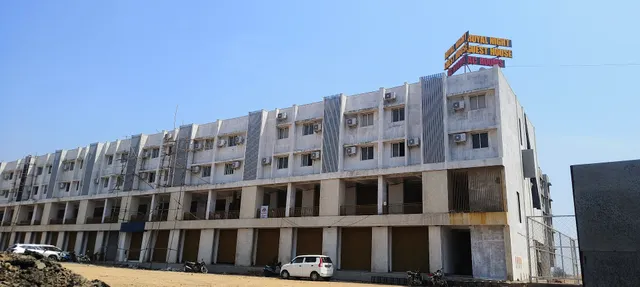 ROYAL NIGHT GUESTHOUSE